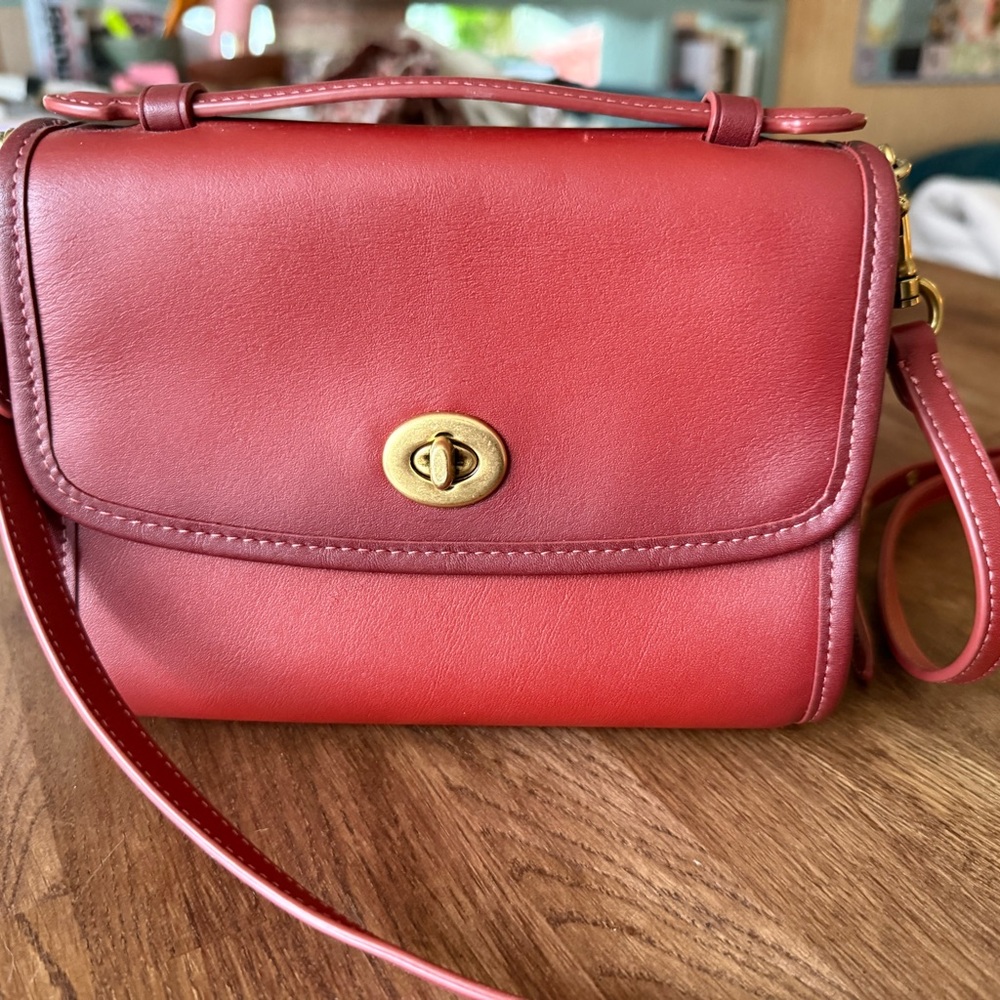 Coach Kip Turnlock bag - Picture 2 of 7